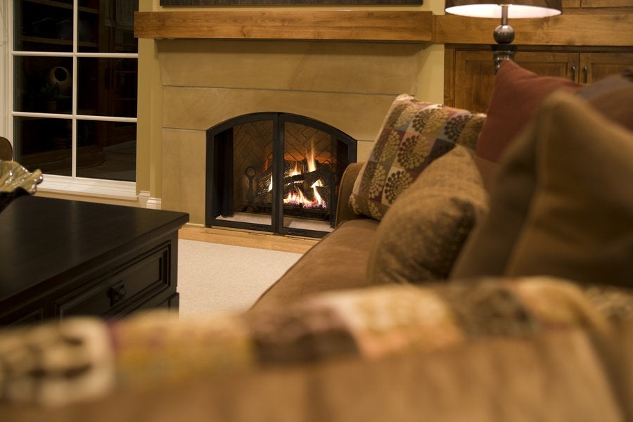 How to Choose a Fireplace Surround